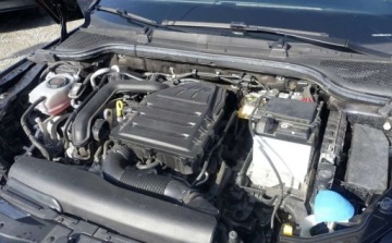 Skoda Kamiq Crossover 1.0 TSI 115KM 2019 Skoda Kamiq 1.0TSI 116KM DSG Automat Super stan Full LED Duzy tablet 116KM, zdjęcie 34