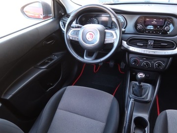 Fiat Tipo II Sedan 1.4 95KM 2018 Fiat Tipo 1.4 16V, Salon Polska, GAZ, Klima, zdjęcie 6