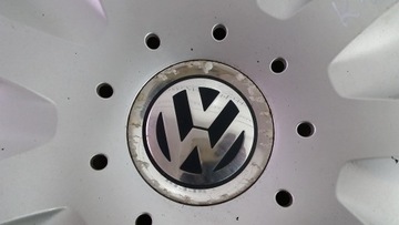 VOLKSWAGEN POKLICE 15" 1T0601147D