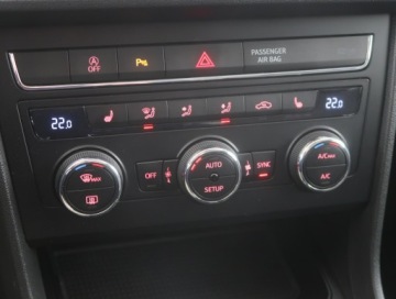 Seat Leon III ST Facelifting 1.5 EcoTSI 130KM 2019 Seat Leon 1.5 TSI, Salon Polska, Serwis ASO, zdjęcie 11