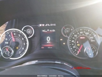 Dodge Ram V 2025 Dodge RAM 2025 3.0L V6 Big Horn 4x4 Crew Cab 57 Box 3.0 Benzyna 420KM, zdjęcie 6