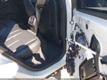 Porsche Macan 2022 Porsche Macan 2022 2.0l 2.0 Benzyna 261KM, zdjęcie 13