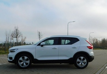 Volvo XC40 Crossover Facelifting 1.5 T2 129KM 2022 Volvo XC 40 z Gwarancja Bezwypadkowy 100 1.5 Benzyna 129KM, zdjęcie 25