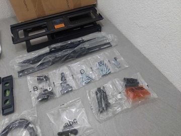 PERLESMITH PSMFK10 Крепление для телевизора диагональю до 55 дюймов с HDMI ПОЛНЫЙ КОМПЛЕКТ ДЛЯ СБОРКИ.