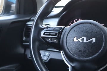 Kia Stonic Crossover Facelifting 1.0 T-GDI MHEV  120KM 2021 Kia Stonic 1.0 T-GDI, Salon Polska, Serwis ASO, zdjęcie 16