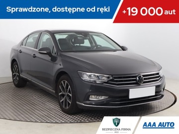 Volkswagen Passat B8 Limousine Facelifting 2.0 TSI 190KM 2021 VW Passat 2.0 TSI, Salon Polska, 1. Właściciel
