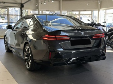 BMW Seria 5 G90-91 2026 BMW Seria 5 540d xDrive Sport Sedan 3.0 (303KM) 2026, zdjęcie 3