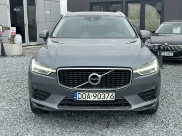 Volvo XC60 II Crossover T5 250KM 2018 Volvo XC 60 4x4 T5 Momentum 2018 kamera, zdjęcie 1