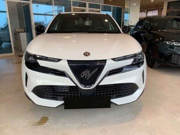 Alfa Romeo Junior 2026 ALFA ROMEO Junior Ibrida Suv 1.2 (145KM) 2026, zdjęcie 4