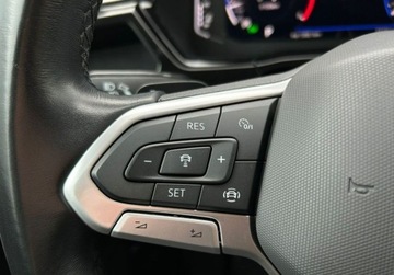 Volkswagen Touran III 1.5 TSI EVO 150KM 2023 Volkswagen Touran Highline Pakiety, ACC, Digital Cockpit, Kamera cofania,, zdjęcie 21