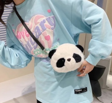 Маленькая плюшевая сумка в виде панды