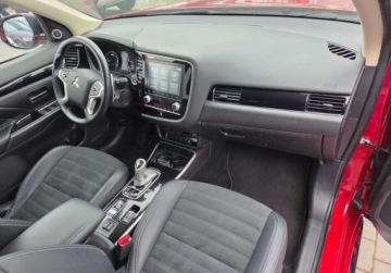 Mitsubishi Outlander III 2021 Mitsubishi Outlander 2.4plug-in hybrid 4wd FULL LED 2xPDC Kamera Grz.Fotel, zdjęcie 16