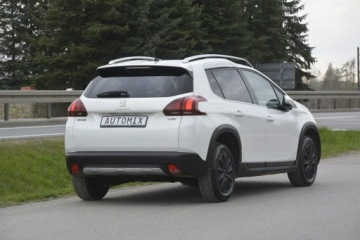 Peugeot 2008 I SUV Facelifting 1.6 BlueHDi 99KM 2016 Peugeot 2008 1.6HDI panorama nawi Car Play doinwes, zdjęcie 8