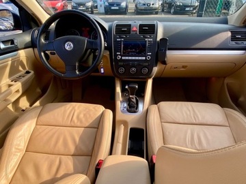 Volkswagen Jetta V 2007 Volkswagen Jetta Automat Skora Navin 1.4 Benzyna 170KM, zdjęcie 10