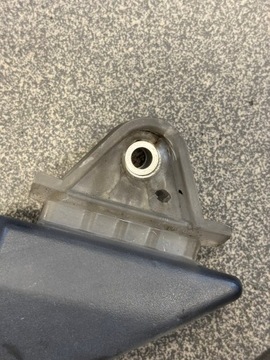 BMW F 650 CS Оконный кронштейн