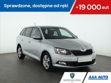 Skoda Fabia III Kombi 1.0 TSI 110KM 2017 Skoda Fabia 1.0 TSI, Salon Polska, Klima