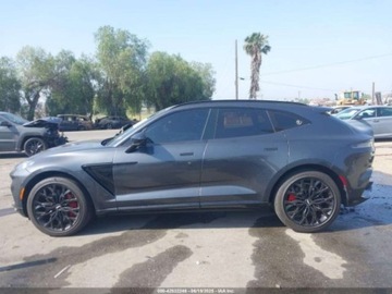 Aston Martin DBX 2021 Aston Martin DBX 2021 4.0l 4.0 Benzyna 542KM, zdjęcie 2