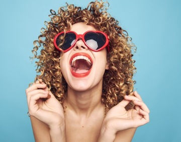 ZIAJA MANUKA ПОДАРОЧНЫЙ НАБОР КОСМЕТИКИ В ДЕКОРАТИВНОЙ УПАКОВКЕ + ГЕЛЬ АЛОЭ