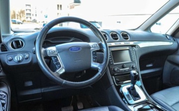 Ford Galaxy III Van Facelifting 2.0 EcoBoost 203KM 2011 Ford Galaxy 2,0T (203KM) Automat Lift 7-osobowy 2.0 Benzyna 203KM, zdjęcie 9