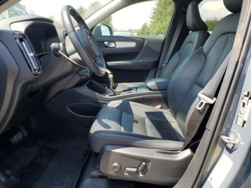 Volvo XC40 2021 Volvo XC 40 2021, 2.0L, 4x4, T5 MOMENTUM, od ubezpieczalni, zdjęcie 7