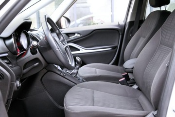Opel Zafira C Tourer 1.4 Turbo ECOTEC 140KM 2014 Opel Zafira BiXenon|2x Park|6 Bieg| Navi|7 Foteli, zdjęcie 11