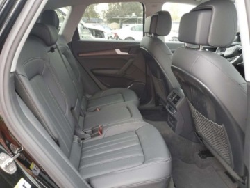 Audi Q5 II 2024 Audi Q5 Premium 40, 2024r., 4x4, 2.0L 2.0 Benzyna 201KM, zdjęcie 9