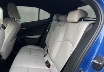 Lexus UX Crossover 200 171KM 2019 Lexus UX 200 Prestige Premium Salon PL Serwis ASO Toyota Leszno 2.0, zdjęcie 13