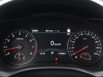 Kia Stinger Liftback 3.3 T-GDi 366KM 2019 Kia Stinger 3.3 T-GDI, Salon Polska, Serwis ASO, zdjęcie 10