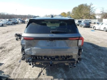 Ford Explorer VI 2025 Ford Explorer Platinum 2025 3.0 Benzyna 400KM, zdjęcie 4