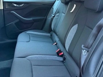 Skoda Kamiq Crossover Facelifting 1.5 TSI 150KM 2025 SKODA Kamiq Edition 130 1.5 TSI DSG Suv 150KM 2025, zdjęcie 8