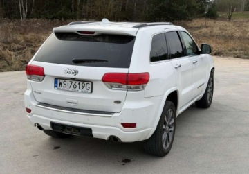 Jeep Grand Cherokee IV Terenowy Facelifting 2016 3.6 286KM 2017 Jeep Grand Cherokee 2017 Jeep Grand Cherokee Overland 3.6L 4x4 3.6 Benzyna, zdjęcie 8