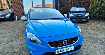 Volvo V40 II Hatchback 1.6 T3 150KM 2013 Volvo V40 BENZYNA alcantara KAMERA czarny sufit R DESIGN okazja, zdjęcie 4