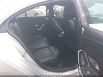 Mercedes CLA C118/X118 2023 Mercedes-Benz CLA 250 Coupe 2023 2.0 Benzyna 221KM, zdjęcie 12