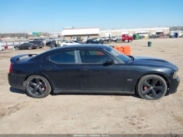 Dodge Charger V 2006 Dodge Charger SRT8 2006 6.1 Benzyna 425KM, zdjęcie 6