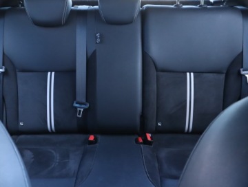 Nissan Micra V 1.0 DIG-T 117KM 2019 Nissan Micra 1.0 DIG-T, Salon Polska, Skóra, zdjęcie 9