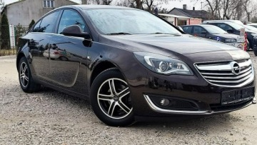 Opel Insignia I Sedan Facelifting 1.4 Turbo ECOTEC  140KM 2014 Opel Insignia LIFT Bi-Xenon Navi PDC Gwarancja