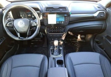  SsangYongKGM Tivoli ADVENTURE-OD REKI- automat- klima- navi- czujniki i ka, zdjęcie 13