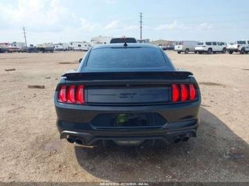 Ford Mustang VI Fastback Facelifting 5.0 Ti-VCT 460KM 2021 Ford Mustang GT Premium Fastback, 2021r., 5.0L 5.0 Benzyna 460KM, zdjęcie 5