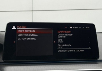 BMW Seria 5 G30-G31 Touring Plug-In 2.0 530e 292KM 2022 BMW Seria 5 M-Pakiet Hybryda Plug-In Skora Navi Kamera Full Led FV23, zdjęcie 33