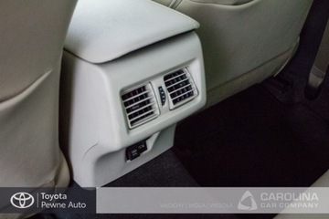 Toyota Camry IX Sedan 2.5 Hybrid Dynamic Force 218KM 2020 Toyota Camry 2.5 Hybrid Executive CVT VIP Navi, zdjęcie 16