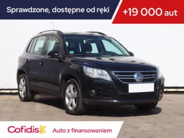 Volkswagen Tiguan I SUV 2.0 TDI CR DPF BlueMotion 110KM 2011 VW Tiguan 2.0 TDI, Klima, Klimatronic, Tempomat