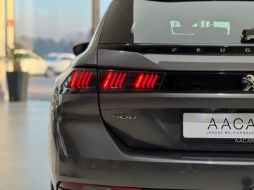 Peugeot 508 II SW PHEV Hybrid 225 PHEV 225KM 2021 Peugeot 508 SW GT / Przystosowany dla osób niepełn, zdjęcie 37