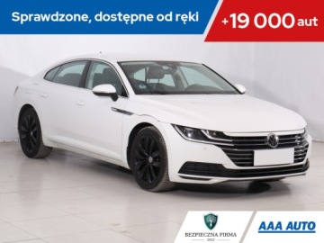 Volkswagen Arteon Fastback 1.5 TSI 150KM 2017 VW Arteon 1.5 TSI, Salon Polska, Serwis ASO