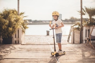 Scoot and Ride Set Lemon Highwaykick 3 + светодиодный шлем S-M 3L +