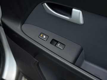 Kia Sportage III SUV Facelifting 2.0 CRDi 136KM 2014 Kia Sportage 2.0 Diesel Bogate wyposazenie 2.0 Diesel 136KM, zdjęcie 29