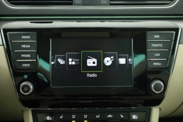 Skoda Superb III Kombi 2.0 TSI 220KM 2016 Skoda Superb 2.0 TSI, Salon Polska, Automat, zdjęcie 13