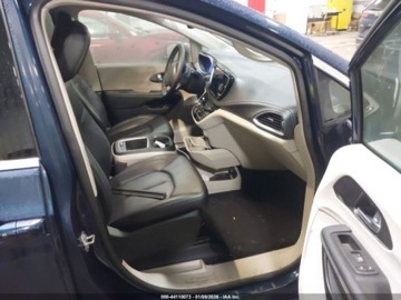 Chrysler Pacifica II 2024 Chrysler Pacifica Touring L 2024 3.6 Benzyna 287KM, zdjęcie 9