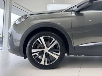 Peugeot 5008 II Crossover 1.5 BlueHDI 130KM 2020 Peugeot 5008 Allure 7 osobowy Nawigacja Kamera cofania CarPlayAndroid, zdjęcie 19