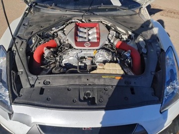 Nissan GT-R 2014 Nissan GT-R Track Edition 2014 3.8 Benzyna 545KM, zdjęcie 6