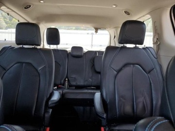 Chrysler Pacifica II 2021 Chrysler Pacifica Touring L, 2021r., 3.6L 3.6 Benzyna 287KM, zdjęcie 8